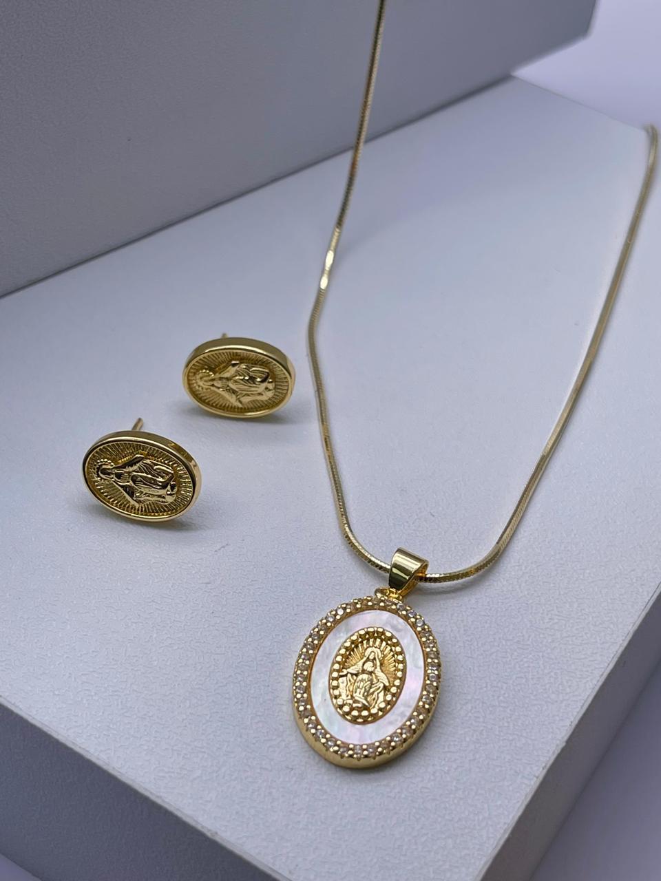 Set de virgen en nácar