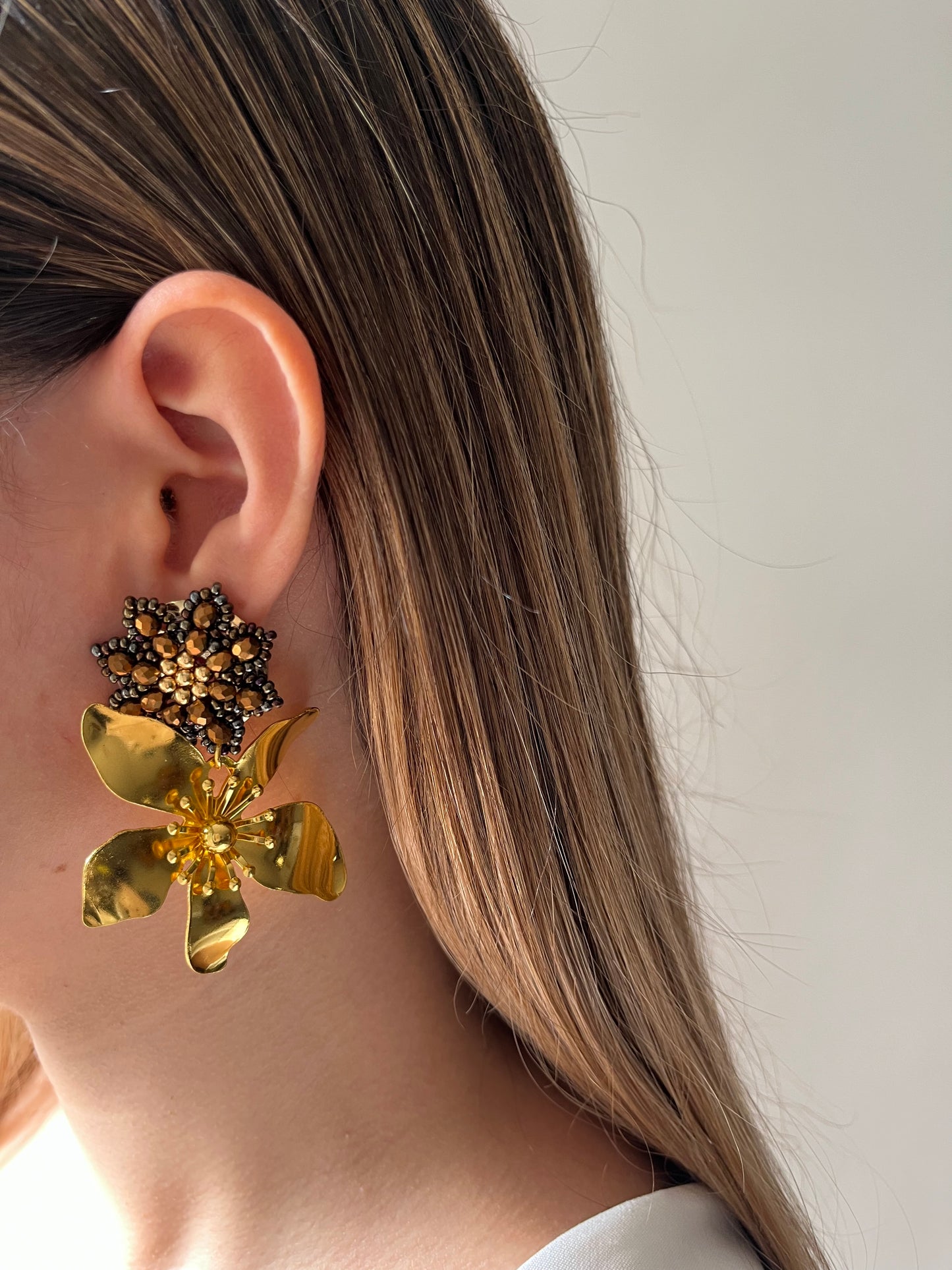 Aretes Bronce con Mostacilla