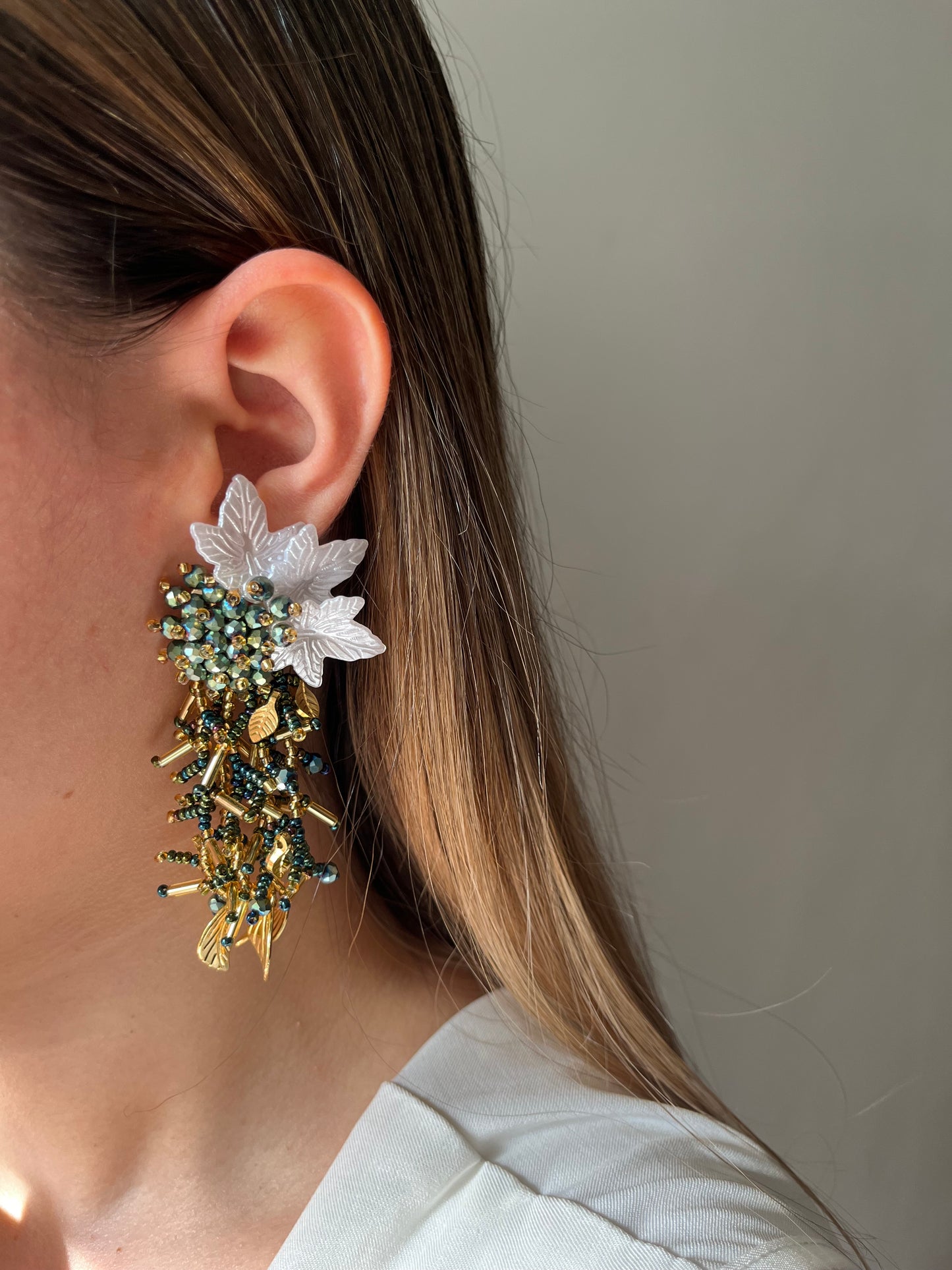 Aretes Mostacilla con nacar
