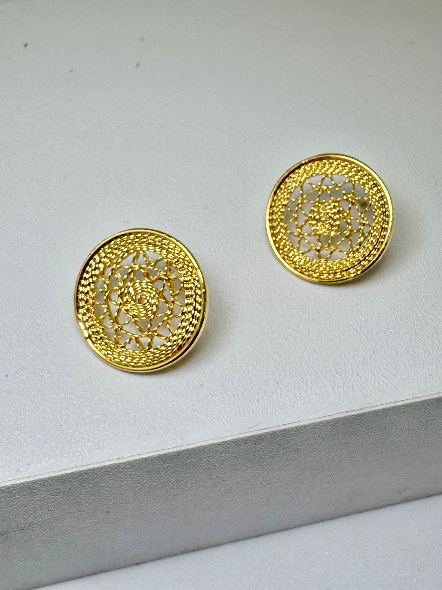 Topo Círculo Filigrana