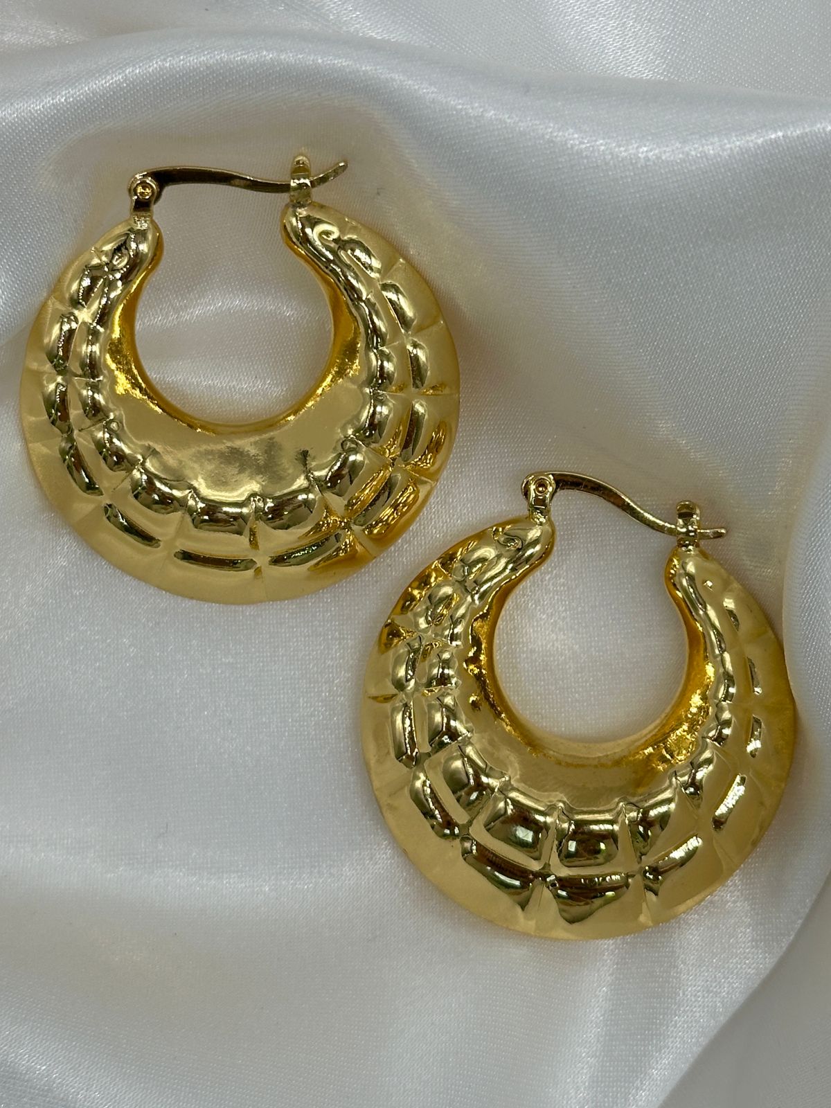 WhatsApp Image 2025-01-15 at 5.48.02 PM