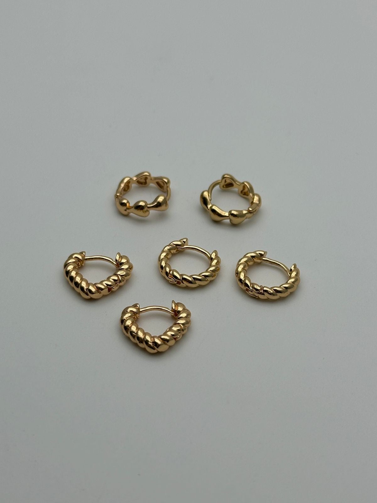 0165dd62-73dc-4c90-af9b-8e233d80e9d3