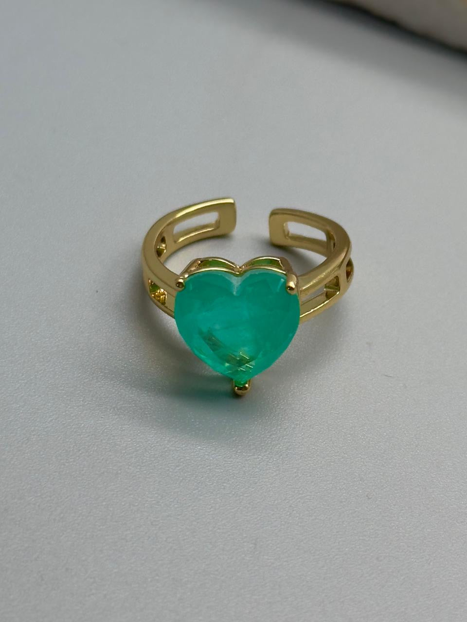Anillo Esmeralda Corazon