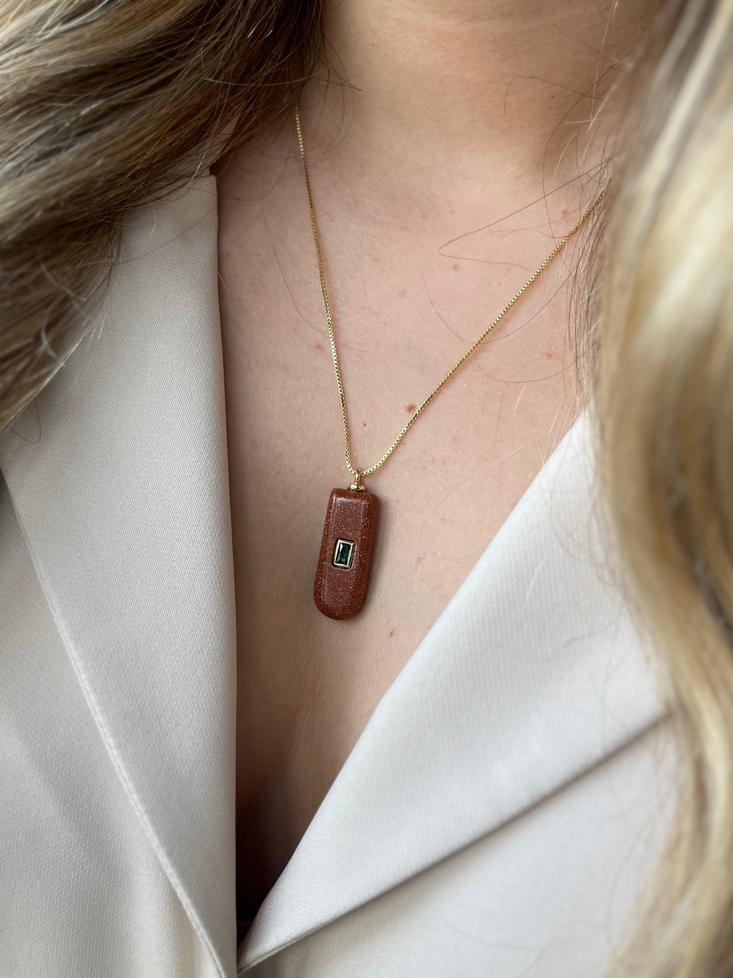 Piedra Natural Aventurina Dorada