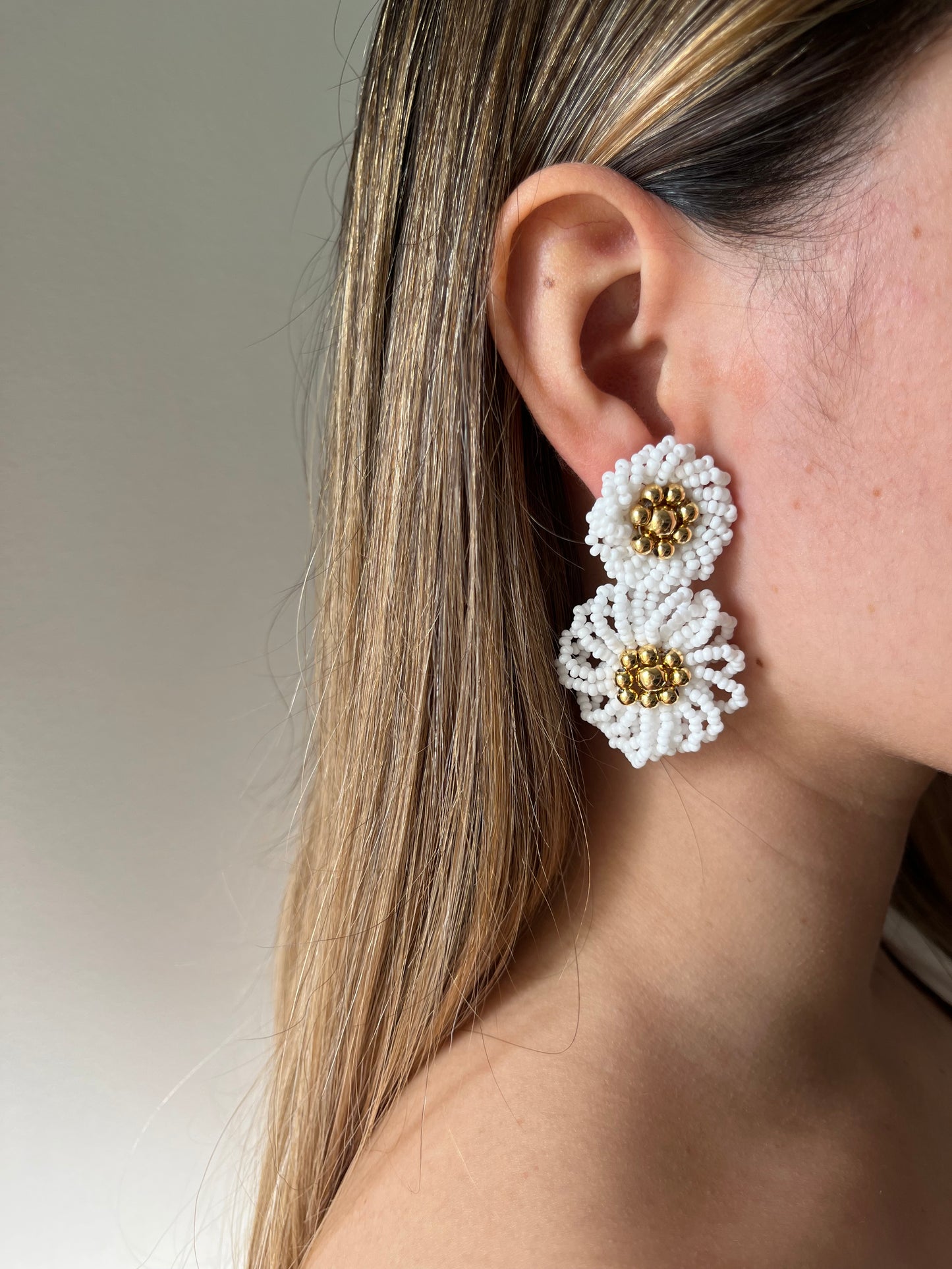 Aretes con Mostacilla