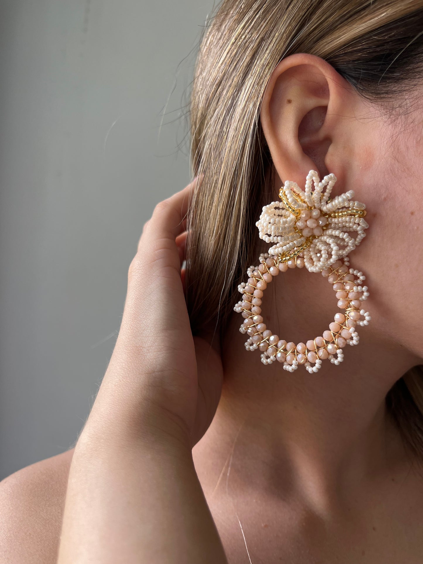Aretes con Mostacilla