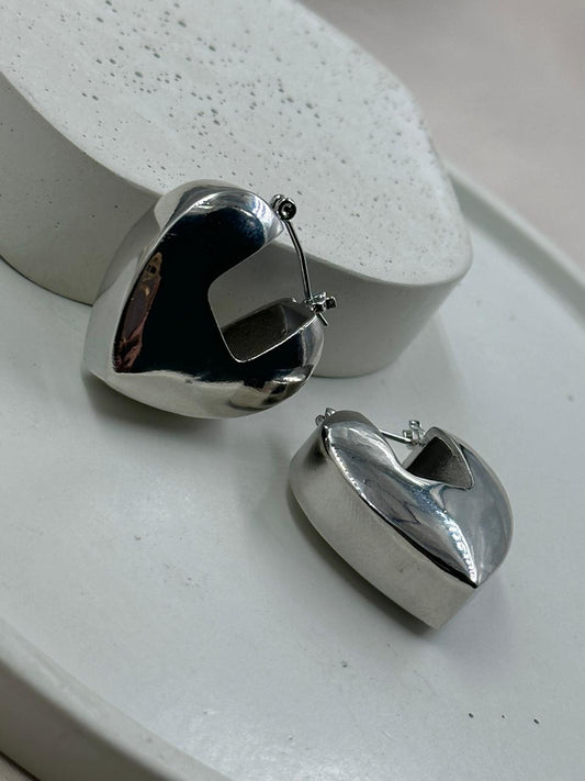 WhatsApp Image 2024-04-17 at 9.52.42 PM