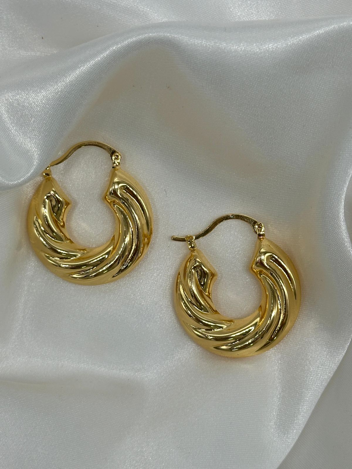 WhatsApp Image 2025-01-15 at 5.54.39 PM