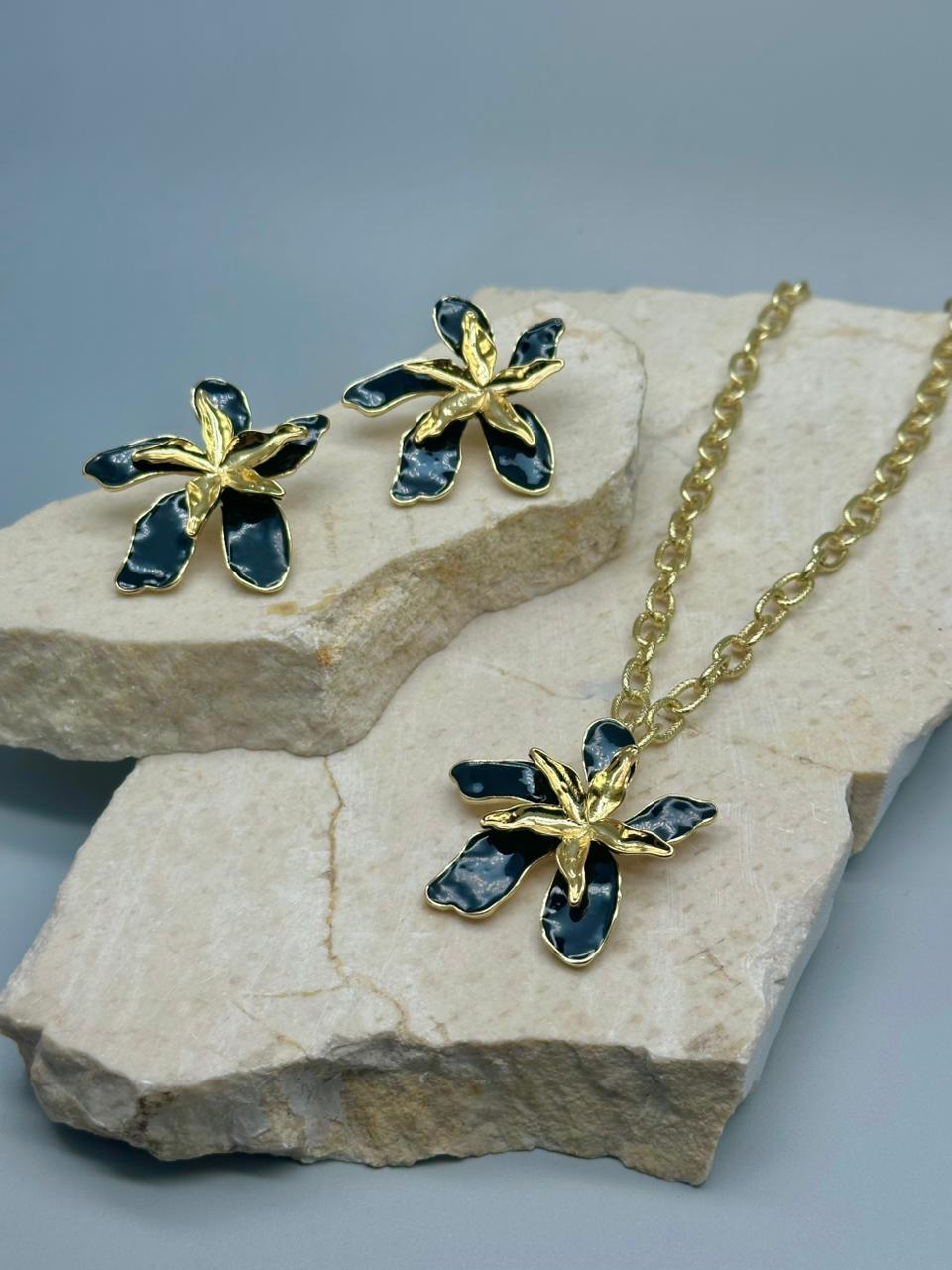 Set Flores Esmaltada