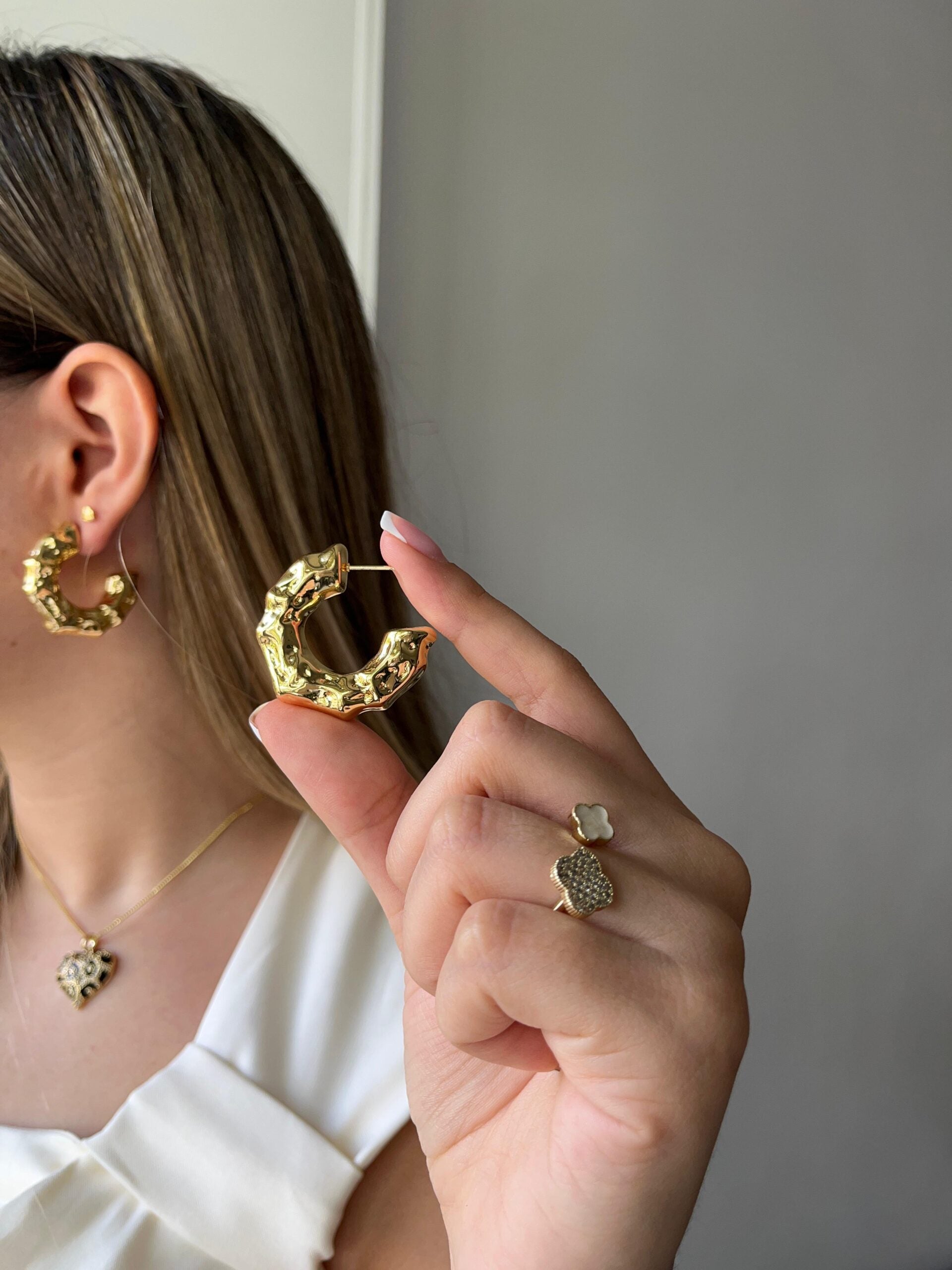 ad42ecb2-e871-4fda-a594-72c15cbf0149