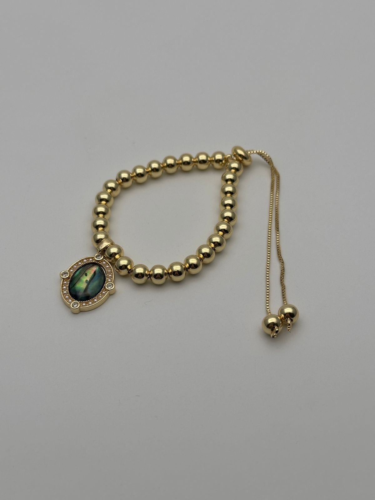 b2f5c389-9539-46a8-a4c2-1d04bfe268bc