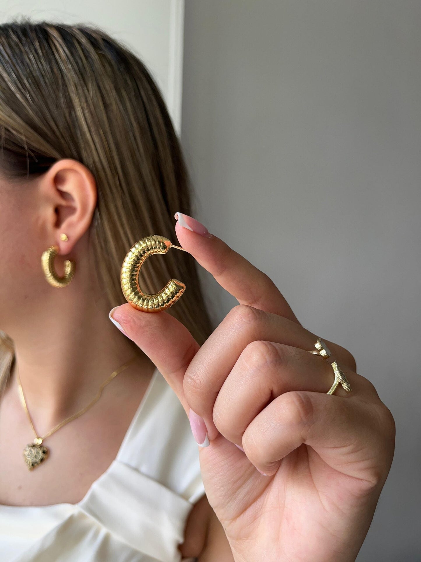 c8416a6f-58bf-48c1-853f-f66eba92544a